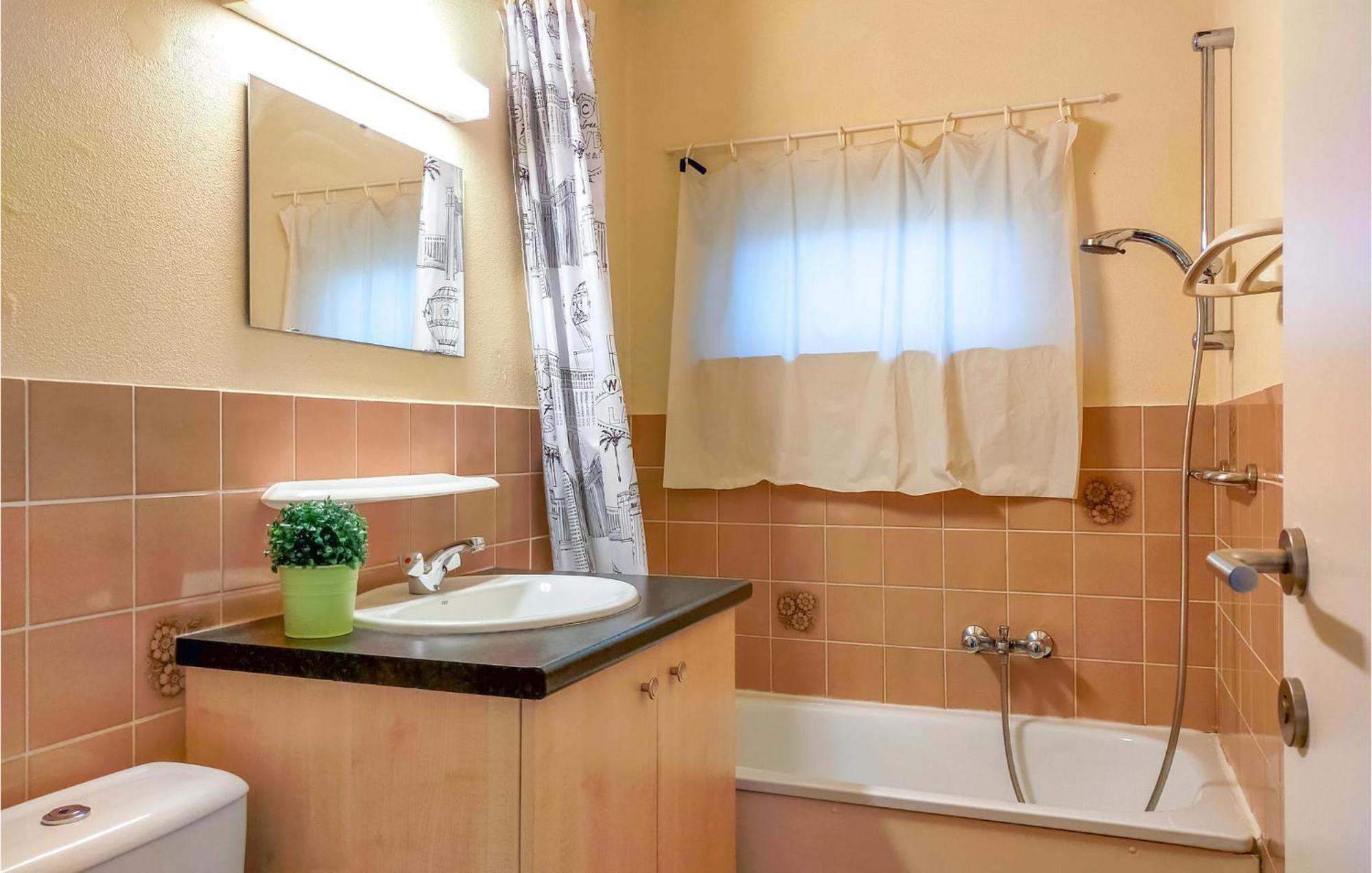 3 Bedroom Awesome Home In Остдёйнкерке Экстерьер фото